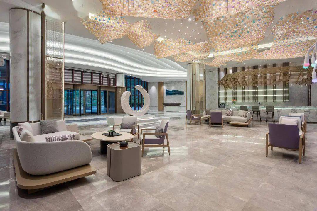 皇冠代理登1,2,3_【舟山海景皇冠假日酒店】3天2晚¥1399起套餐皇冠代理登1,2,3,含高级房1间2晚连住+每间夜双早+入住当日免费迷你吧等~