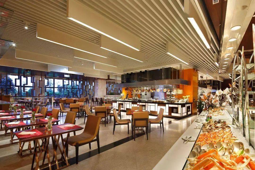 皇冠代理登1,2,3_【扬州皇冠假日酒店】3天2晚¥999起享高级房2间夜(不含早)+首日欢迎水果1份+室内恒温游泳池等~