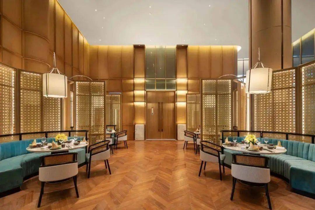 皇冠代理登1,2,3_【舟山海景皇冠假日酒店】3天2晚¥1399起套餐皇冠代理登1,2,3,含高级房1间2晚连住+每间夜双早+入住当日免费迷你吧等~