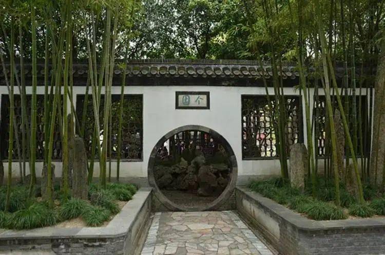 皇冠代理登1,2,3_【扬州皇冠假日酒店】3天2晚¥999起享高级房2间夜(不含早)+首日欢迎水果1份+室内恒温游泳池等~