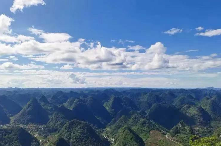 皇冠登一登二登三_登万重山(外一首)