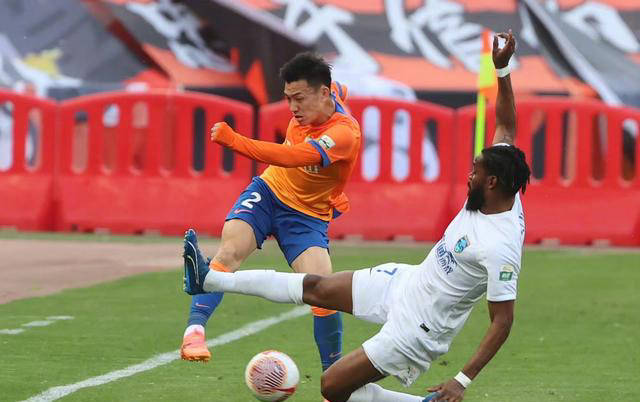 德国甲组联赛_泰山2队同日出征!韩鹏冲甲组梦想德国甲组联赛,崔康熙解决联赛困局