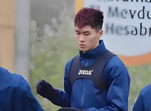 波兰超级联赛_骄傲波兰超级联赛!波兰媒体大赞吴少聪:拦截数据排“土甲全联赛第二”!