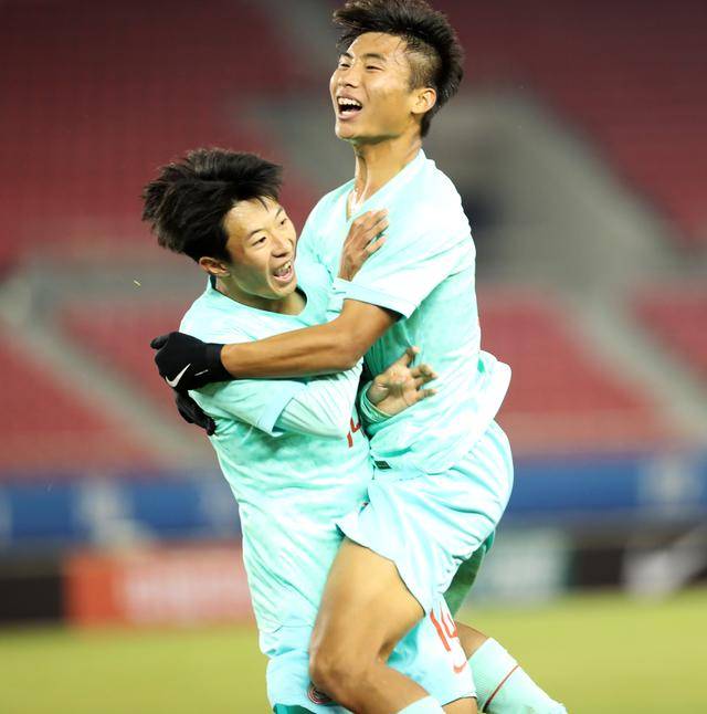 皇冠信用網代理_U17足球亚洲杯预选赛:中国队平韩国队