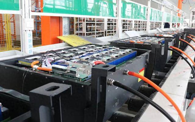 皇冠信用登2代理_美议员警告美军:想应对解放军皇冠信用登2代理,必须做一件事