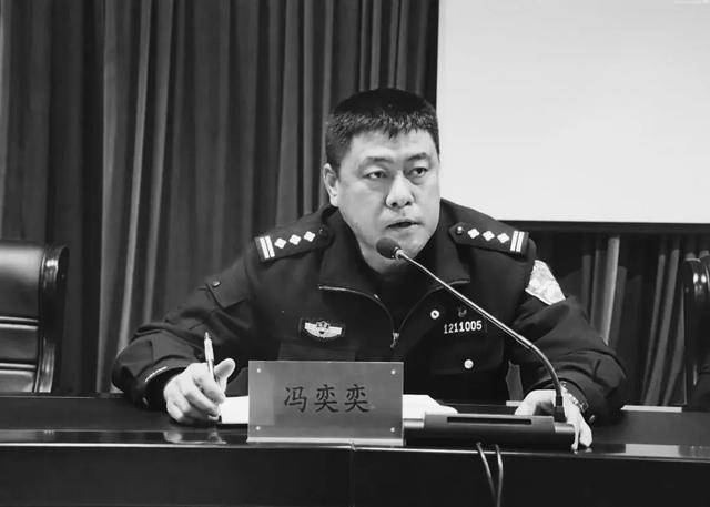 皇冠体育App下载_痛心!天津一民警因公牺牲皇冠体育App下载,年仅52岁