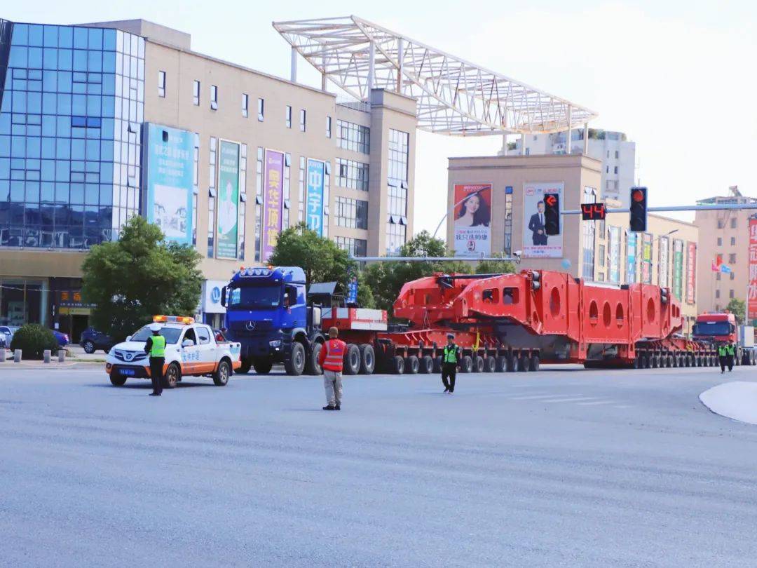 皇冠信用盘结算日是哪天_“巨无霸”再现江西皇冠信用盘结算日是哪天!这回重达428吨!