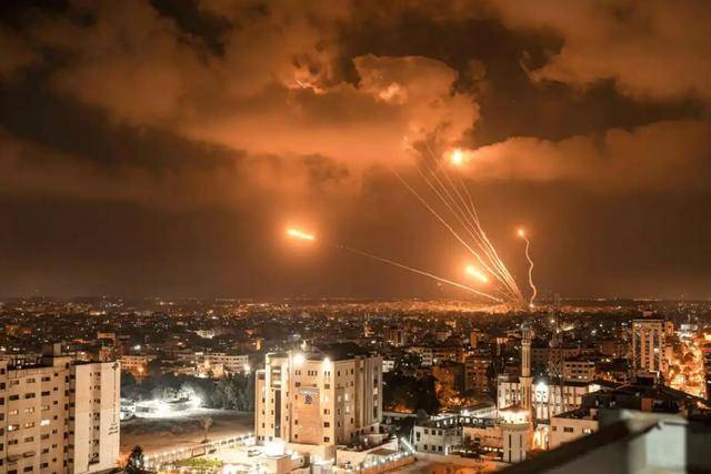 皇冠信用盘代理_卫星图骗不了人!伊朗果然受了“重伤”皇冠信用盘代理,软肋已经被以色列摸准