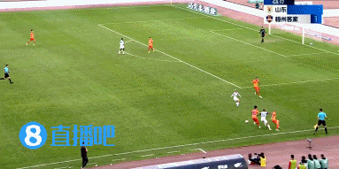 皇冠信用網登3代理_亲手送走?马宁看VAR坚持直红+10秒两黄皇冠信用網登3代理,先后罚下梅州两人🟥