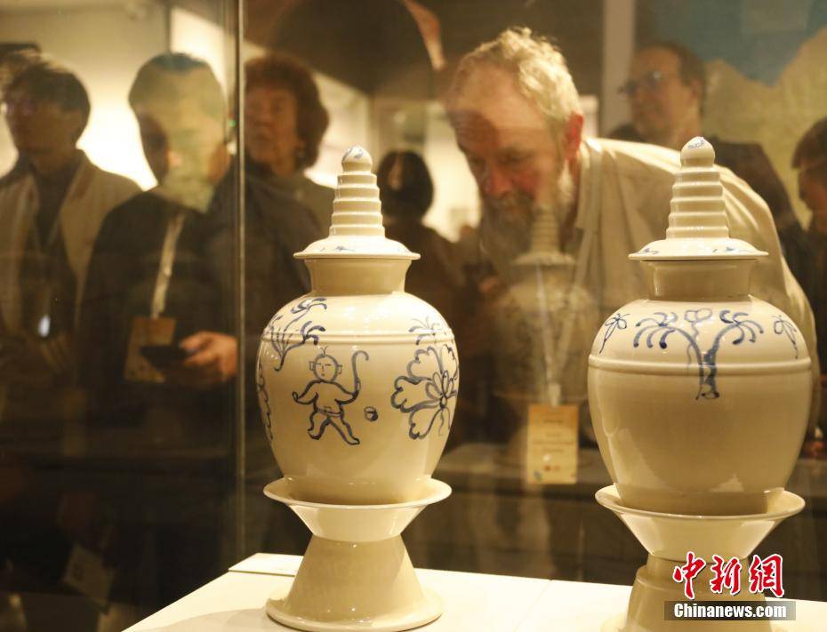 皇冠信用网开户_河南郑州:13国逾40位外籍古典学专家学者开启“商都”之旅