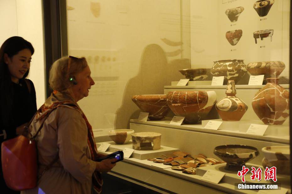 皇冠信用网开户_河南郑州:13国逾40位外籍古典学专家学者开启“商都”之旅