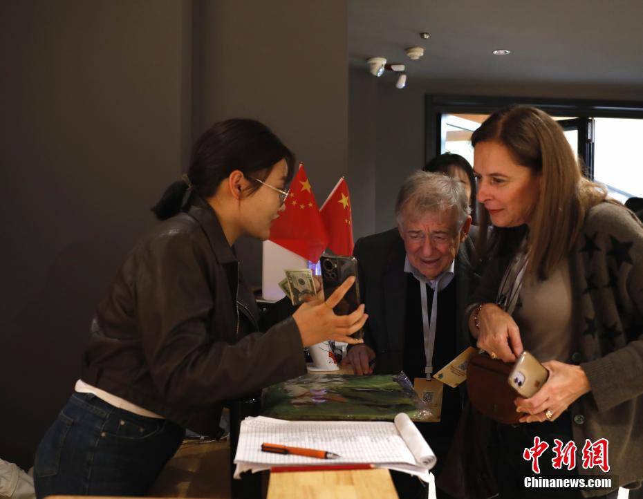 皇冠信用网开户_河南郑州:13国逾40位外籍古典学专家学者开启“商都”之旅