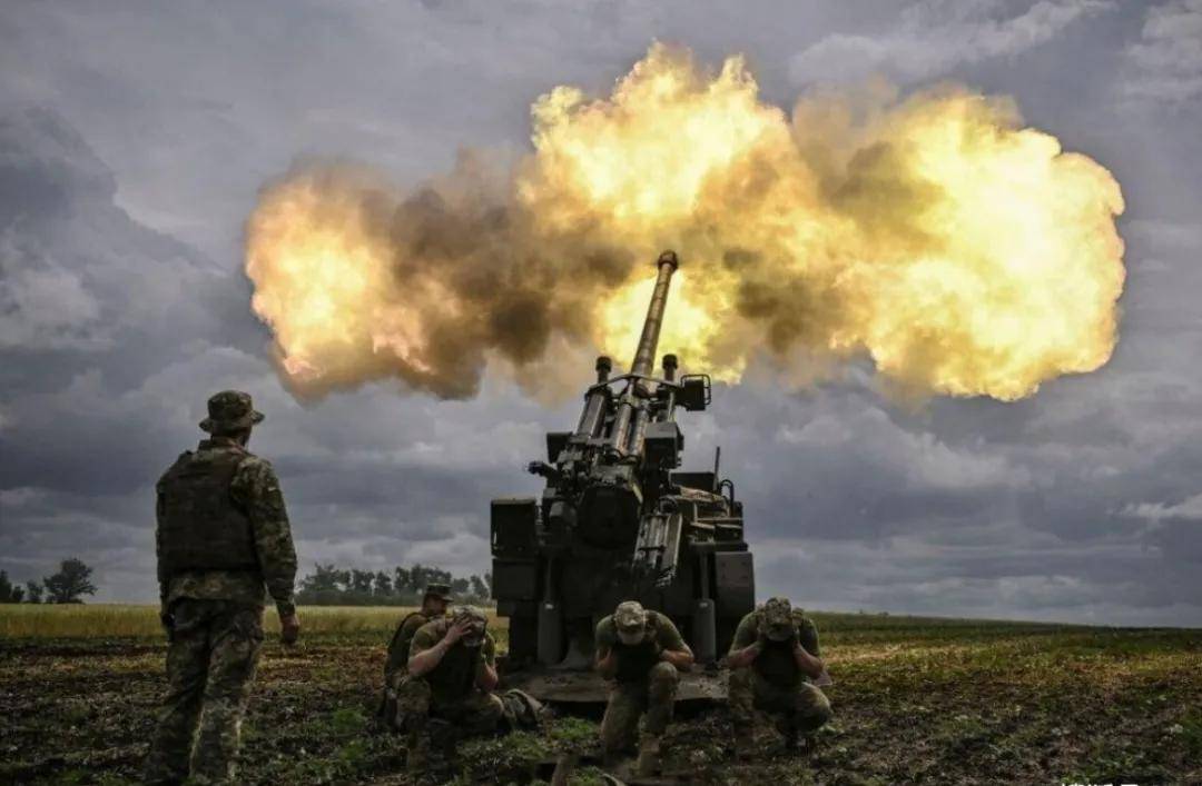 皇冠体育App下载_14个旅随时被歼灭皇冠体育App下载,俄军8倍兵力横扫战场,俄领土再扩张近500平方公里