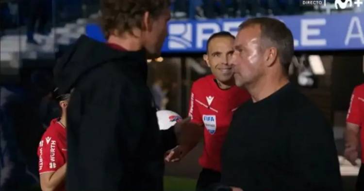 皇冠信用网正网_莱万进球被吹皇冠信用网正网!主裁回应弗里克质问:我们为什么要编造越位?