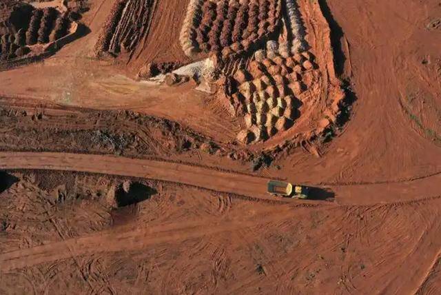 信用网皇冠申请注册_10颗卫星信用网皇冠申请注册,全都发射不了!美国气不打一处来,转头看向中国