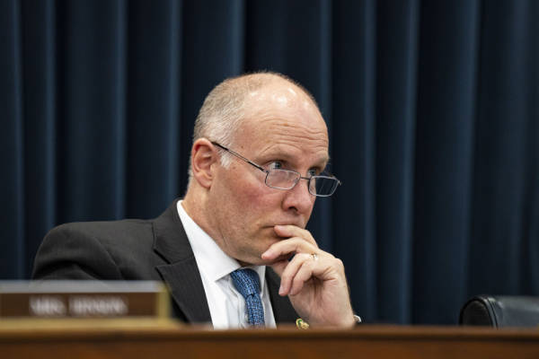 皇冠信用網可以占几成_卢比奥拱火后皇冠信用網可以占几成,他竟也想颠覆20多年中美正常贸易关系