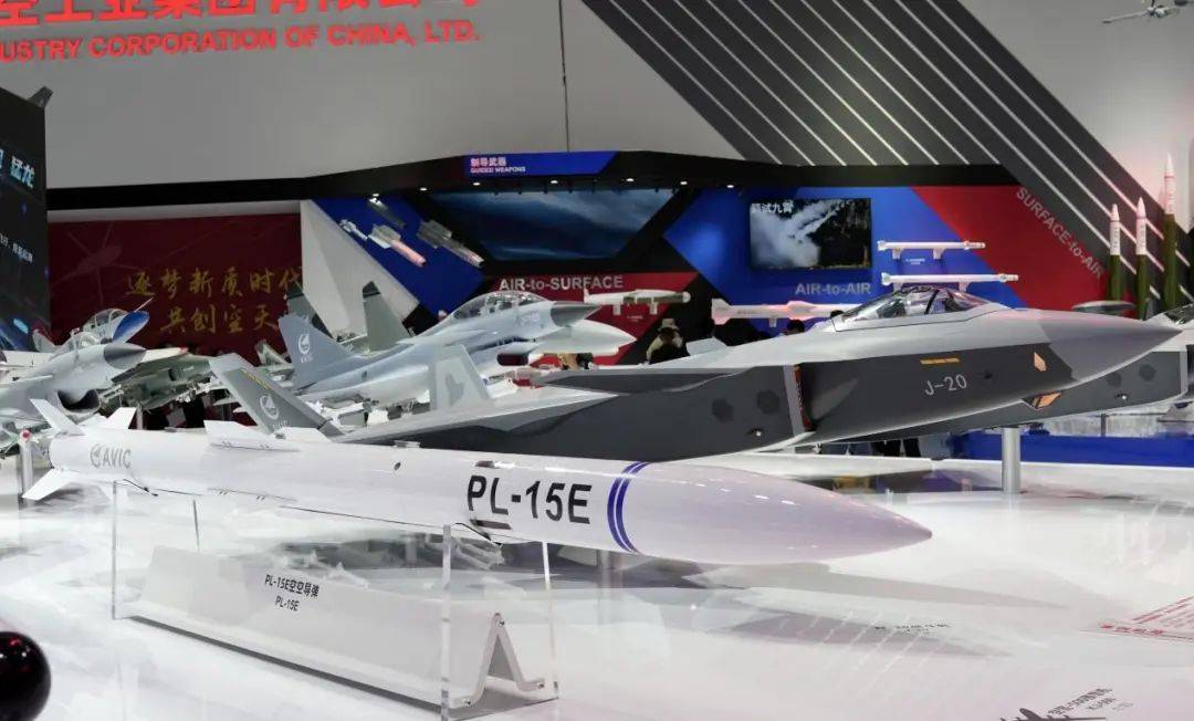 皇冠信用盘会员怎么开通_为什么运20总师建议你“数一数飞机的铆钉”皇冠信用盘会员怎么开通?美在不语之处