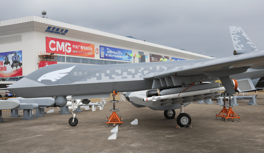 皇冠信用盘会员怎么开通_为什么运20总师建议你“数一数飞机的铆钉”皇冠信用盘会员怎么开通?美在不语之处