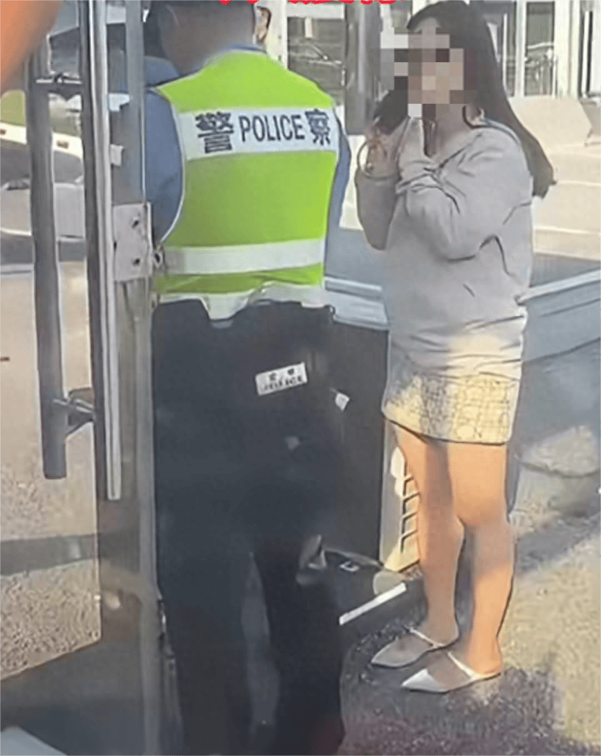 皇冠信用網代理申条件_深圳女车主斑马线撞人皇冠信用網代理申条件,“把被撞者早餐一脚踢飞”