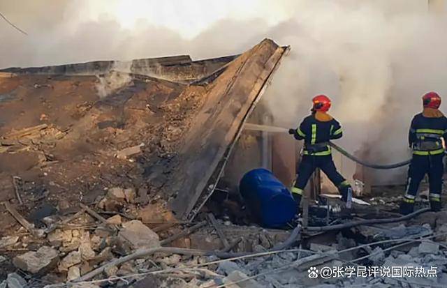 皇冠足球平台_英美同时参战后皇冠足球平台,中方发文警告,乌克兰传巨响,全面战争一触即发