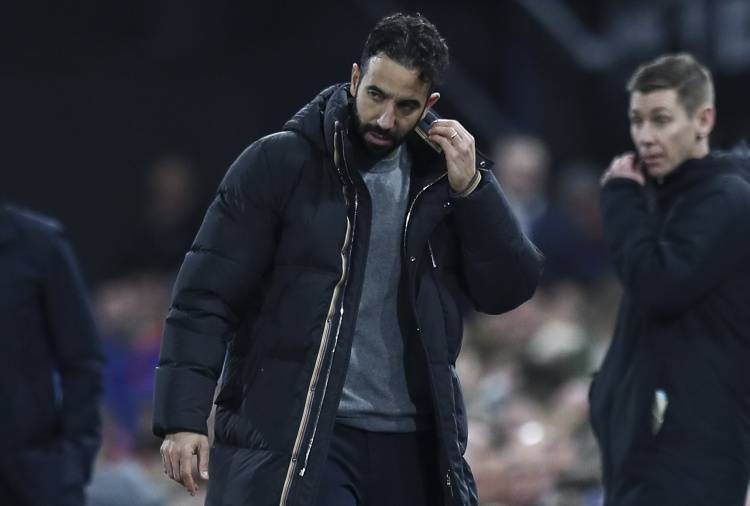 怎么申请皇冠信用网_阿莫林:球员在比赛中考虑太多怎么申请皇冠信用网,尝试复制我们训练中说的每一句话