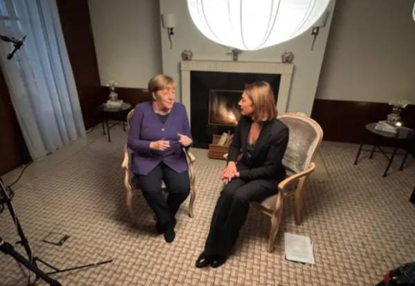 皇冠信用網在线申请_默克尔:当初若不是我阻止乌克兰加入北约皇冠信用網在线申请,俄乌冲突早就爆发了