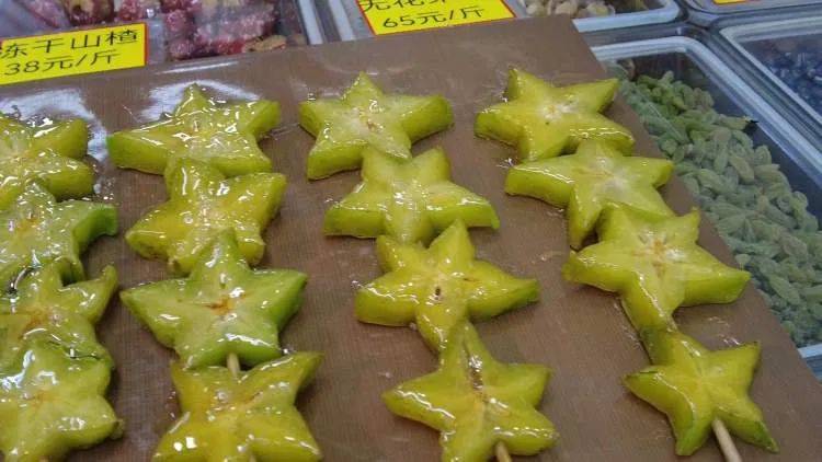 皇冠信用登2代理_开了15年突然火了皇冠信用登2代理!有人排队4小时!“泼天的富贵”让老板也有点“懵”...