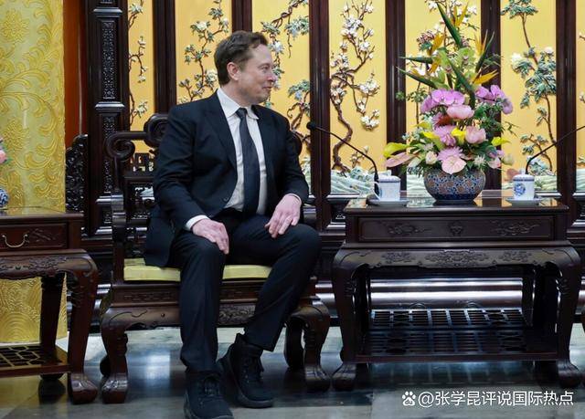 皇冠信用网怎么弄_特朗普钦点的部长皇冠信用网怎么弄,突然被曝“拿着中国发的薪水”,美国人不干了