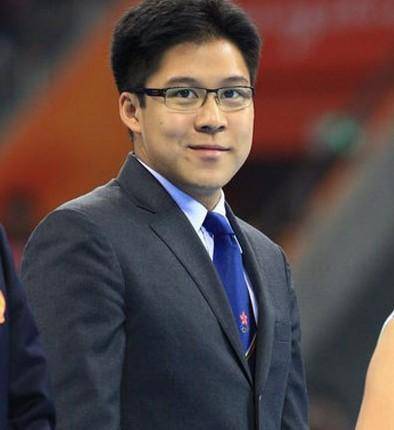 Vietnam Football Agent _霍启刚：我敢不疼老婆吗？那可是拿3000亿继承权换的Vietnam Football Agent ！