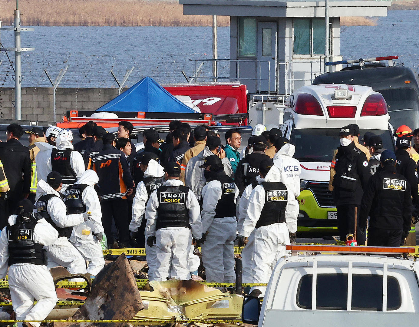 How to buy football online_跑道尽头为啥有墙?英专家:机场设计近乎犯罪How to buy football online,179人或本可生还