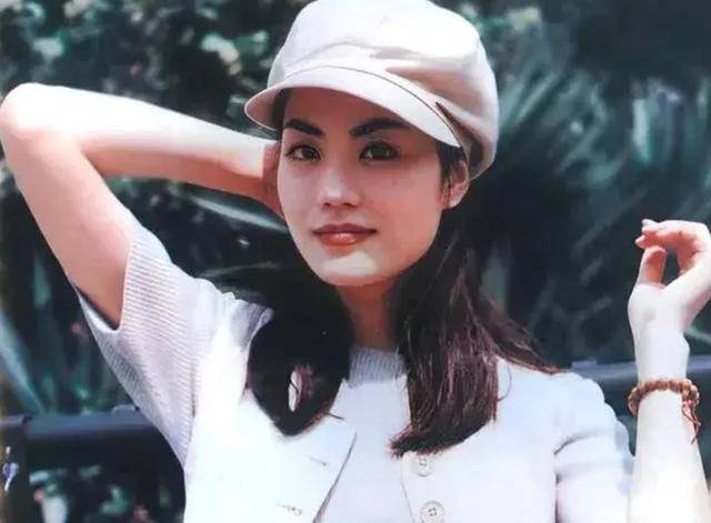 How to apply for Crown Credit Network Agent_直到看了王菲94年的照片后How to apply for Crown Credit Network Agent,才明白谢霆锋为什么放弃张柏芝选择她