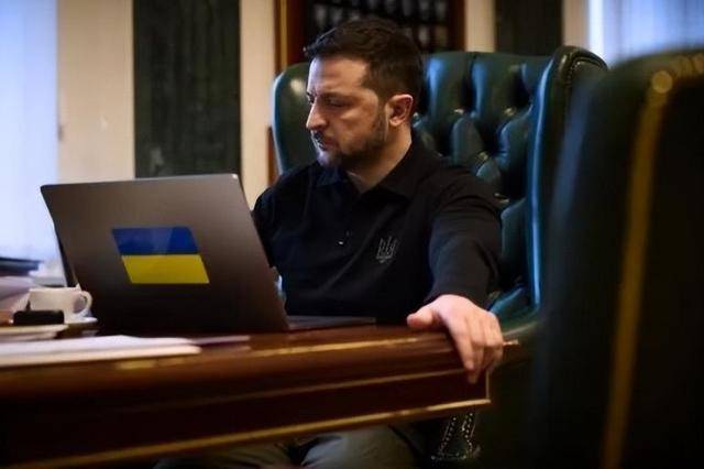 Salzburg Red Bull Football _普京和泽连斯基Salzburg Red Bull Football ,先后拨通同一个电话:一个道歉,一个却在拱火