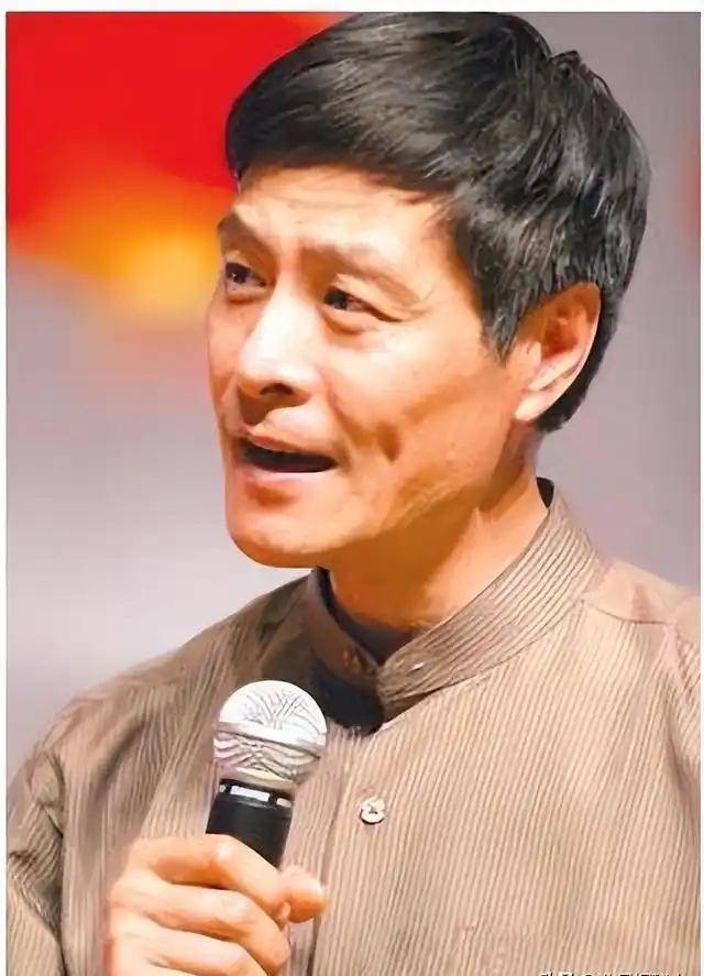 Crown Credit Network Account Opening _从相声奇才到“阶下囚”Crown Credit Network Account Opening ,当红时抛下冯巩移居海外后,刘伟怎样了