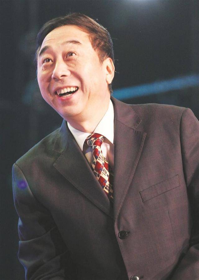 Crown Credit Network Account Opening _从相声奇才到“阶下囚”Crown Credit Network Account Opening ,当红时抛下冯巩移居海外后,刘伟怎样了