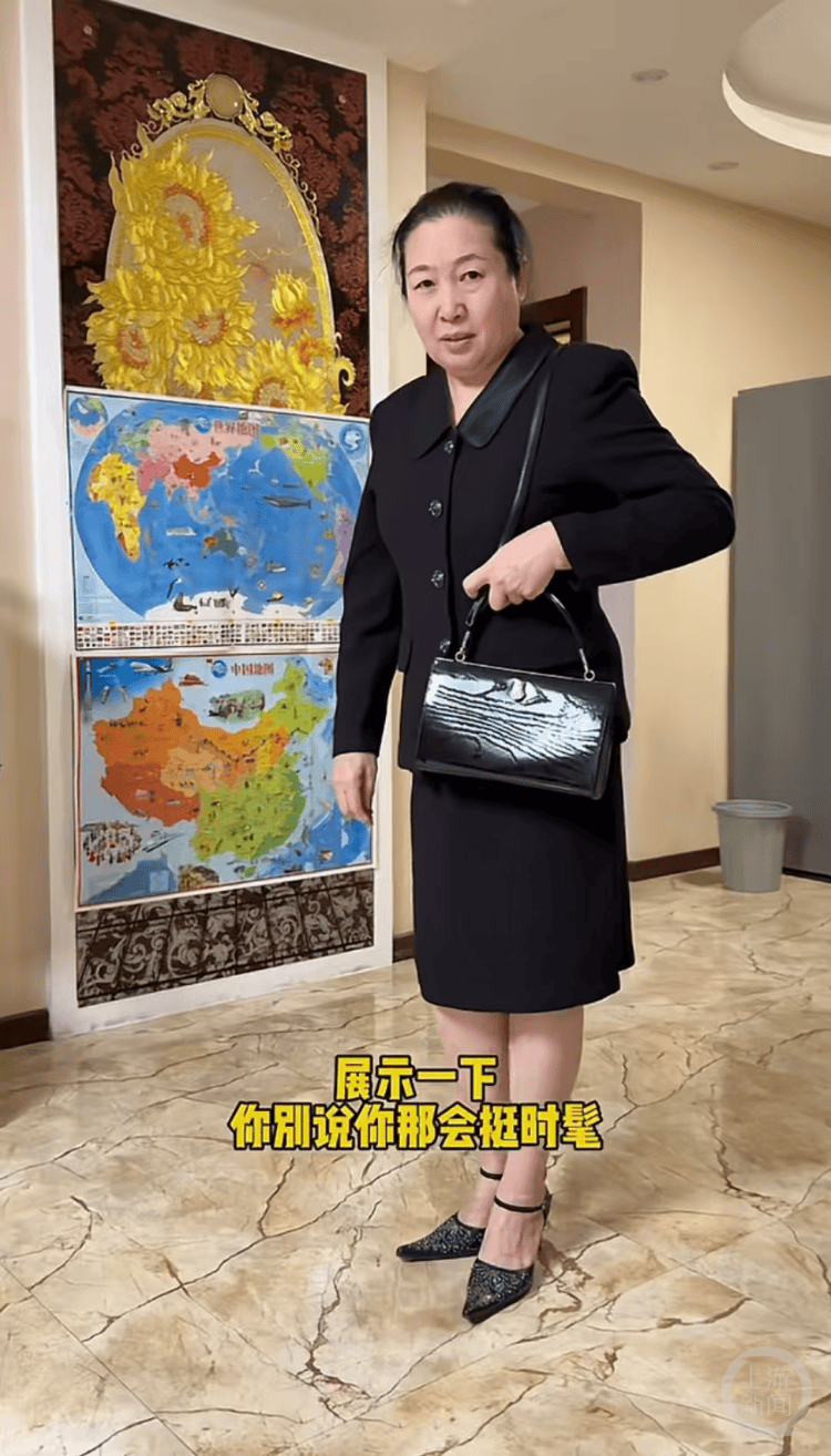 Authentic Crown Credit Network _国产女包28年后仍像新的Authentic Crown Credit Network ,网民发视频近10万人点赞,品牌方:销量涨了四五倍,正计划复刻