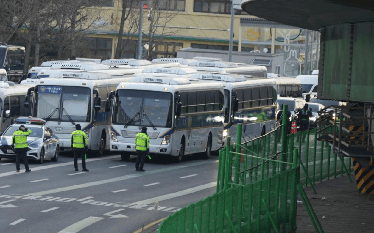 Crown credit network member account opening _韩国公调处暂停执行对尹锡悦逮捕令:总统官邸内疑有军队“应援”Crown credit network member account opening ,若被逮捕会押往哪