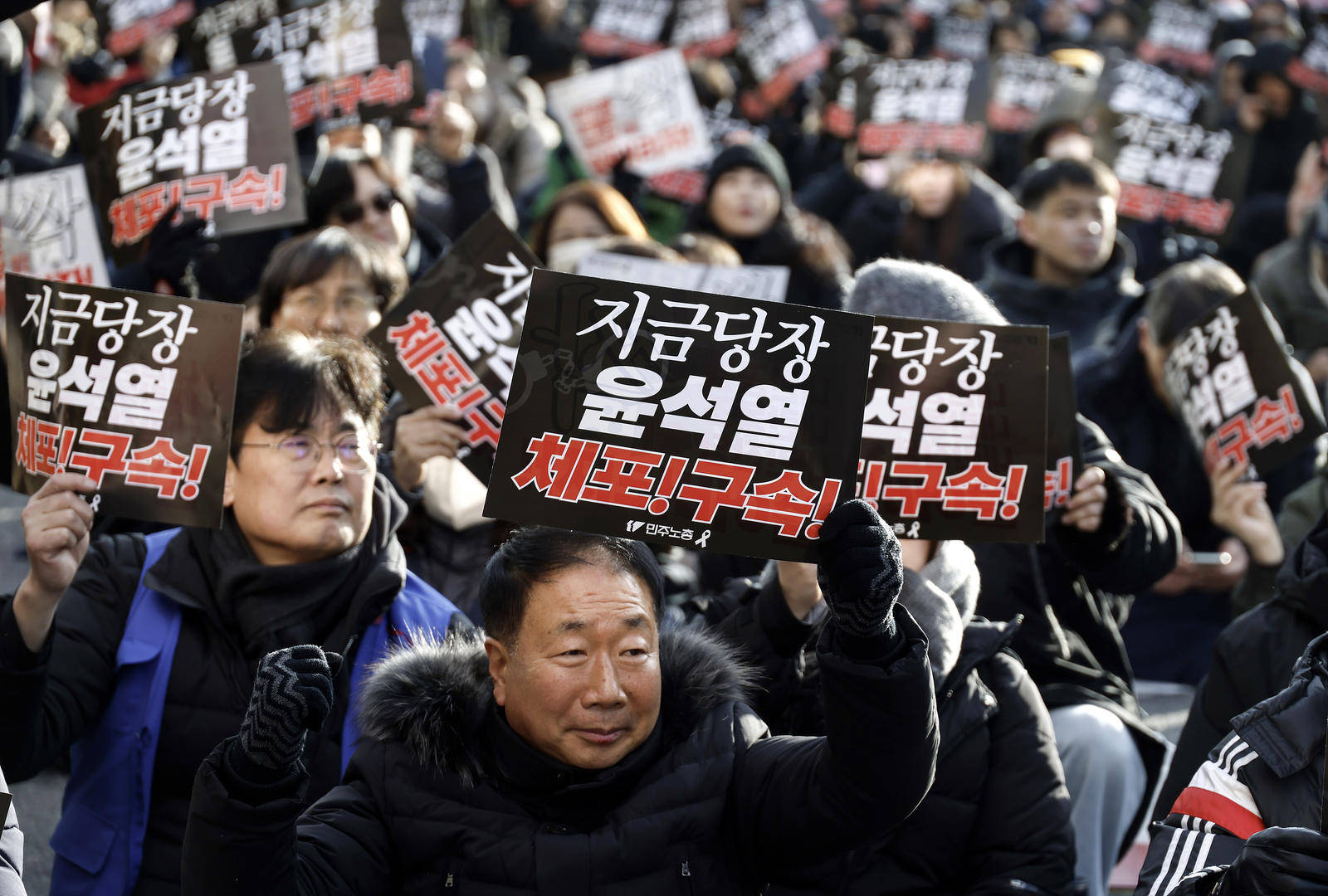 Crown credit network official website _法学博士:韩国抓总统没抓到暴露司法体系矛盾Crown credit network official website ,将推动相关改革