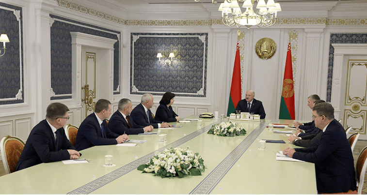 Crown Credit Network Login 1_卢卡申科透露将访华:“与中国合作是一件伟大的事”