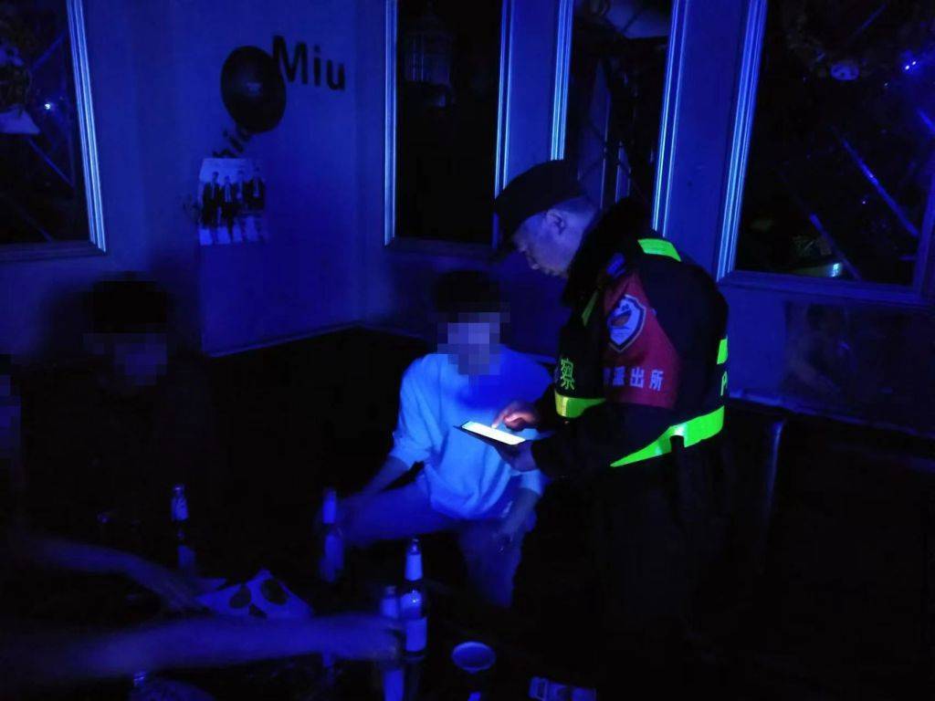 Basketball Betting Network_昆明出动两千余名警力检查重点区域Basketball Betting Network,整改115个问题隐患