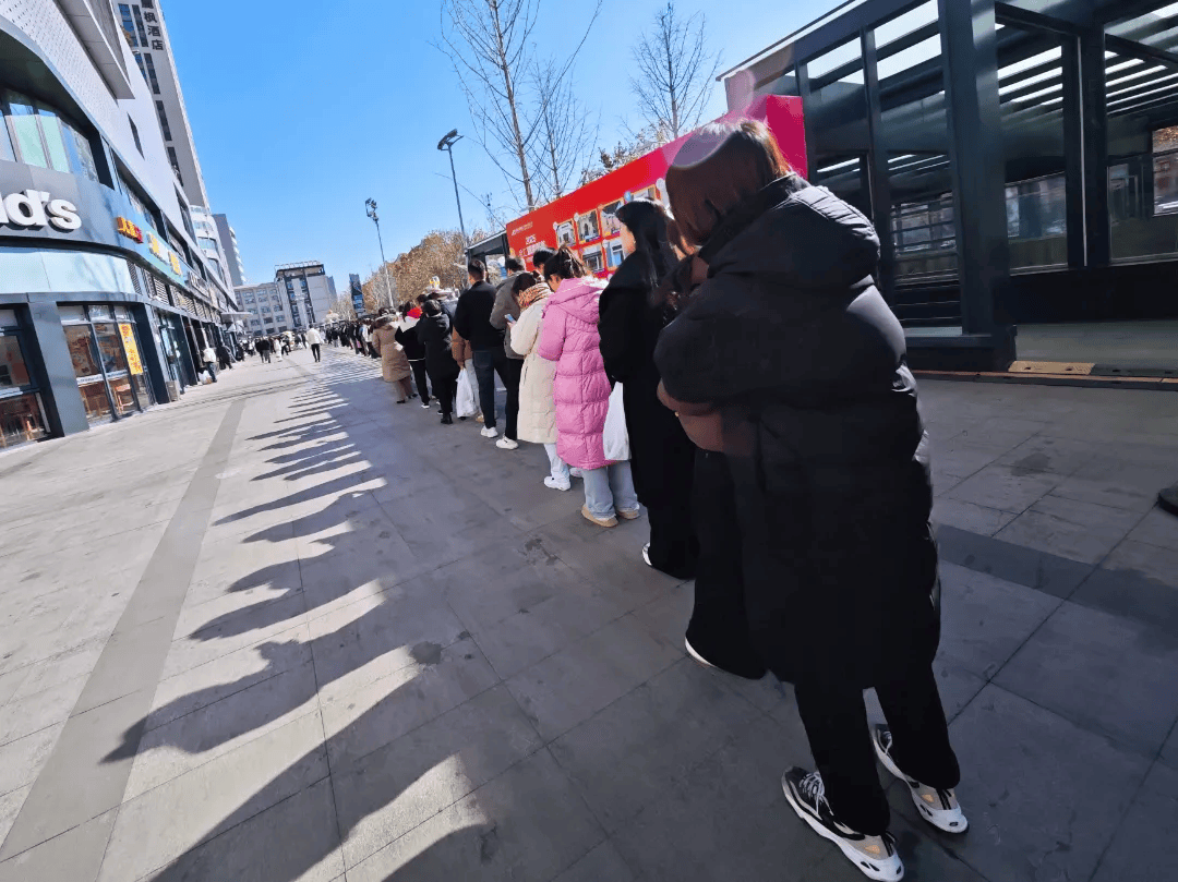 Crown betting website
_胖东来客流骤减Crown betting website
?记者实探发现值得叫好……