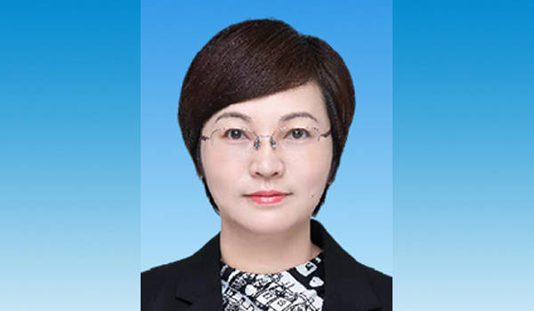 Crown Credit Member
_谭萍已任广东省妇联党组书记Crown Credit Member
,曾在白云机场工作20多年