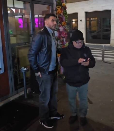 皇冠信用代理出租_庆祝意甲30球特奥宴请米兰队友吃晚饭皇冠信用代理出租,小图拉姆和帕瓦尔出席