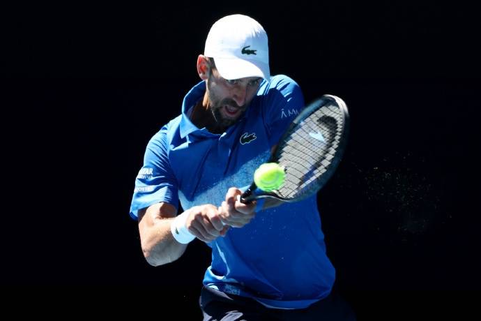 皇冠信用网开户_37岁德约科维奇澳网因伤退赛皇冠信用网开户,无缘冲击个人第25个大满贯,澳网官方发文致敬:感谢有你