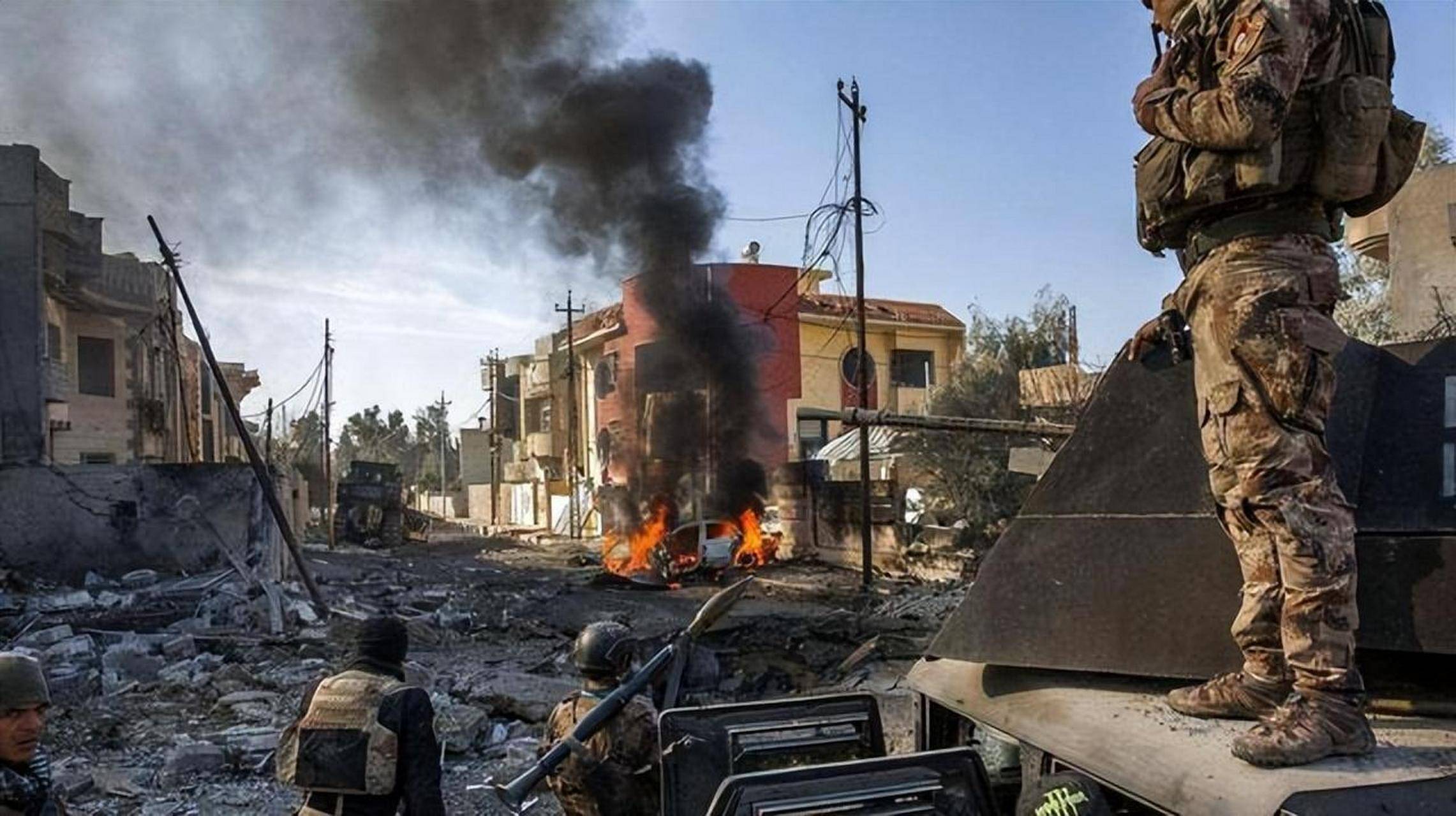 信用平台出租_“动用核武”突响!北约迈出危险一步信用平台出租,1万大军突然逼近,普京彻底怒了