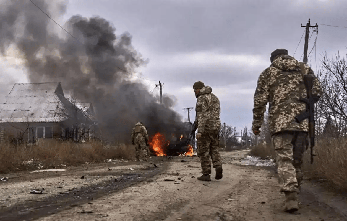 信用平台出租_“动用核武”突响!北约迈出危险一步信用平台出租,1万大军突然逼近,普京彻底怒了