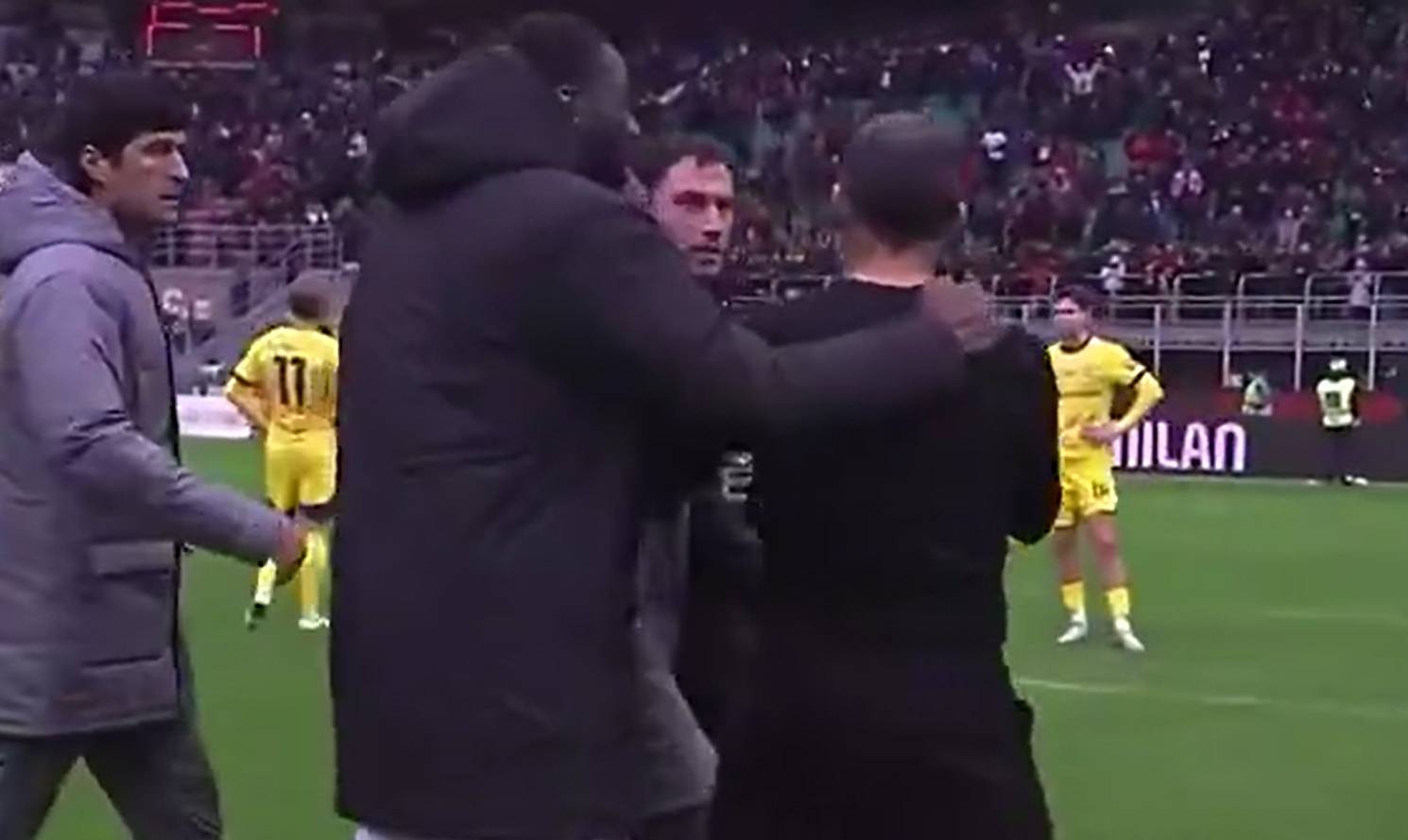 皇冠信用网会员账号_卡拉布里亚致歉:我和孔塞桑之间的争执只是误会皇冠信用网会员账号,已私下解决