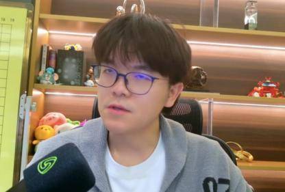 皇冠信用网正网_韩国围棋队主教练回应争议皇冠信用网正网,称卞相壹压力巨大:请大家支持他