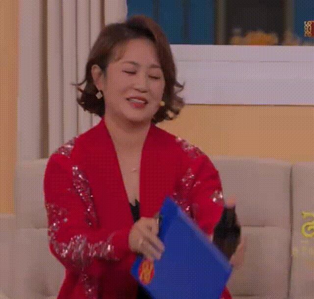 世界杯皇冠信用平台_“沈腾马丽小品没演完”世界杯皇冠信用平台?导演组回应