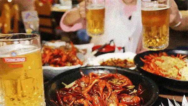 皇冠信用网怎么开通_苏南的年轻夫妻皇冠信用网怎么开通,开始过起了与传统不一样的婚姻生活