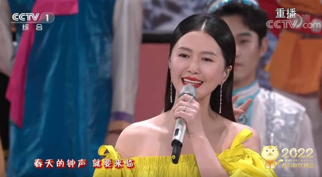 皇冠信用网平台_骑自行车赶春晚皇冠信用网平台?知名女歌手:那天路上特别堵